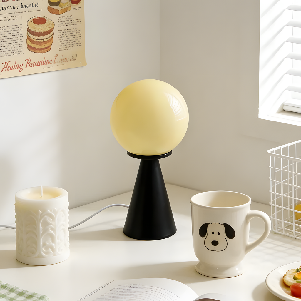 Lampe de Chevet Globe en Verre & Pied Conique